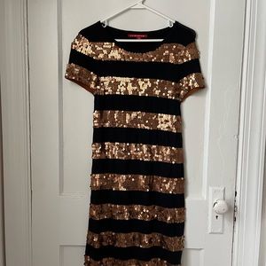 Comfortable stretchy sequin dress